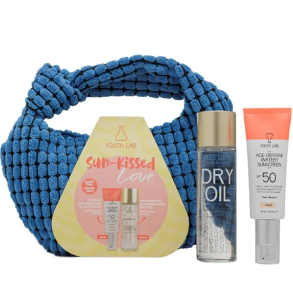 Youth Lab. Promo Sun Kissed Love Set Age-Defense Watery Αντηλιακό Προσώπου Tinted SPF50, 40ml & Dry Oil Ξηρό Λάδι Θρέψης, Ενυδάτωσης & Προστασίας για Πρόσωπο, Σώμα & Μαλλιά, 100ml & Τσαντάκι, 1τεμ, 1σετ